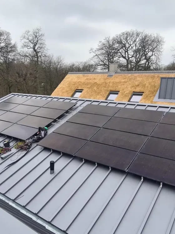 PVT Warmtepomp: zonnepanelen en warmte in één