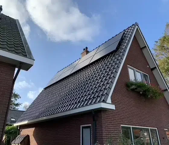 Van zonnepaneel tot warmtepomp: hoe PVT jouw huis gasloos maakt